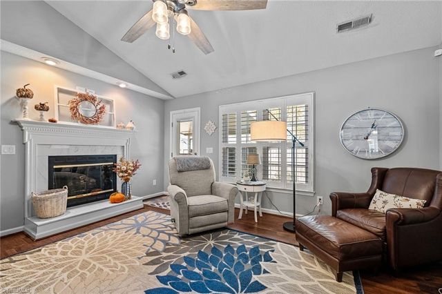 5006 Heathridge Terrace, Greensboro, NC 27410