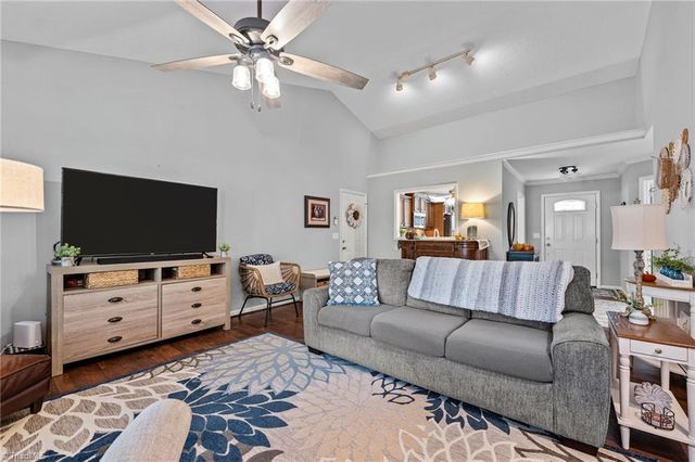 5006 Heathridge Terrace, Greensboro, NC 27410