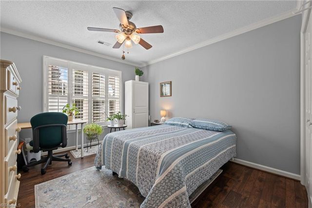 5006 Heathridge Terrace, Greensboro, NC 27410