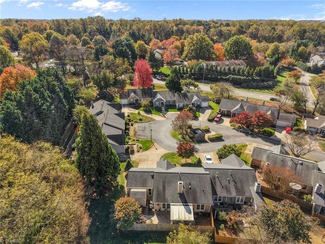 5006 Heathridge Terrace, Greensboro, NC 27410