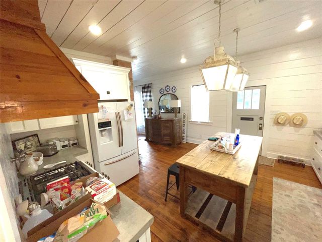 1591 Highway 144, Meridian, TX 76665