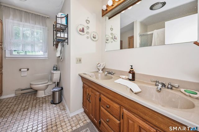 2780 Meriden Waterbury Turnpike, Southington, CT 06444