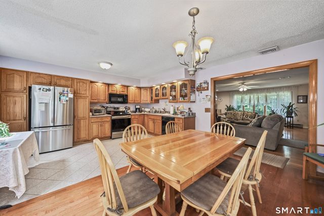 2780 Meriden Waterbury Turnpike, Southington, CT 06444