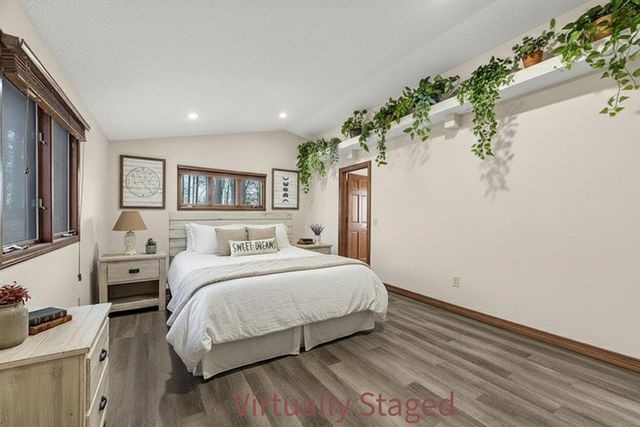 1541 S Wild Oaks Drive, Nixa, MO 65714