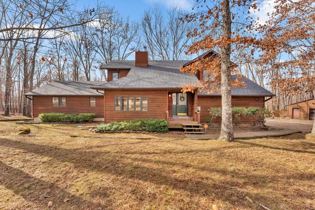 1541 S Wild Oaks Drive, Nixa, MO 65714