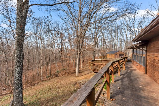 1541 S Wild Oaks Drive, Nixa, MO 65714