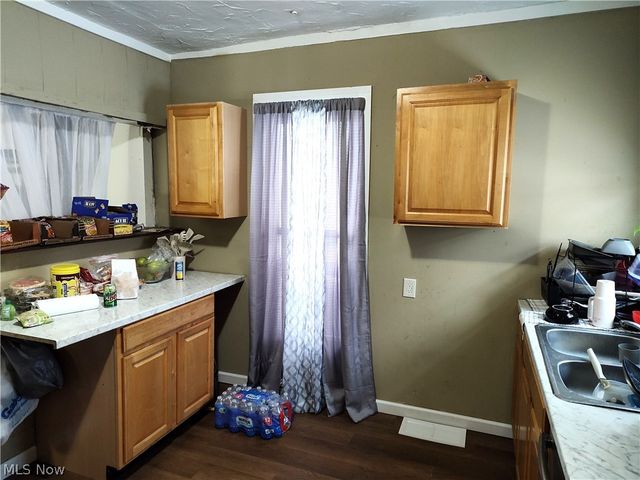 681 Madison Street, Conneaut, OH 44030