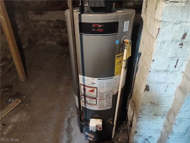 681 Madison Street, Conneaut, OH 44030