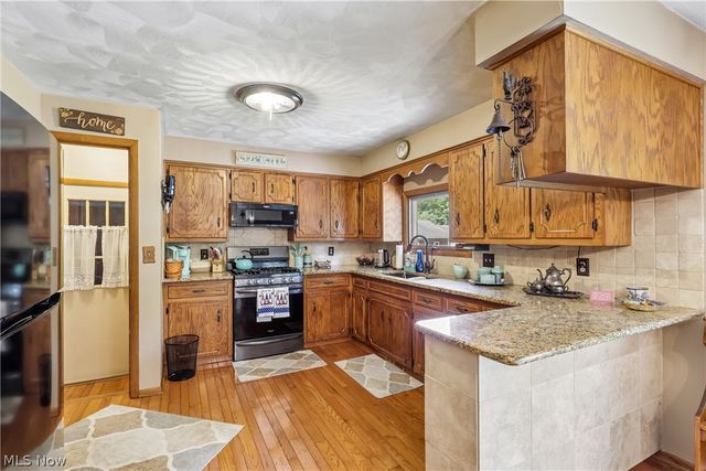1458 Tamarisk Trail, Poland, OH 44514