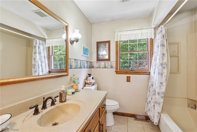 1458 Tamarisk Trail, Poland, OH 44514
