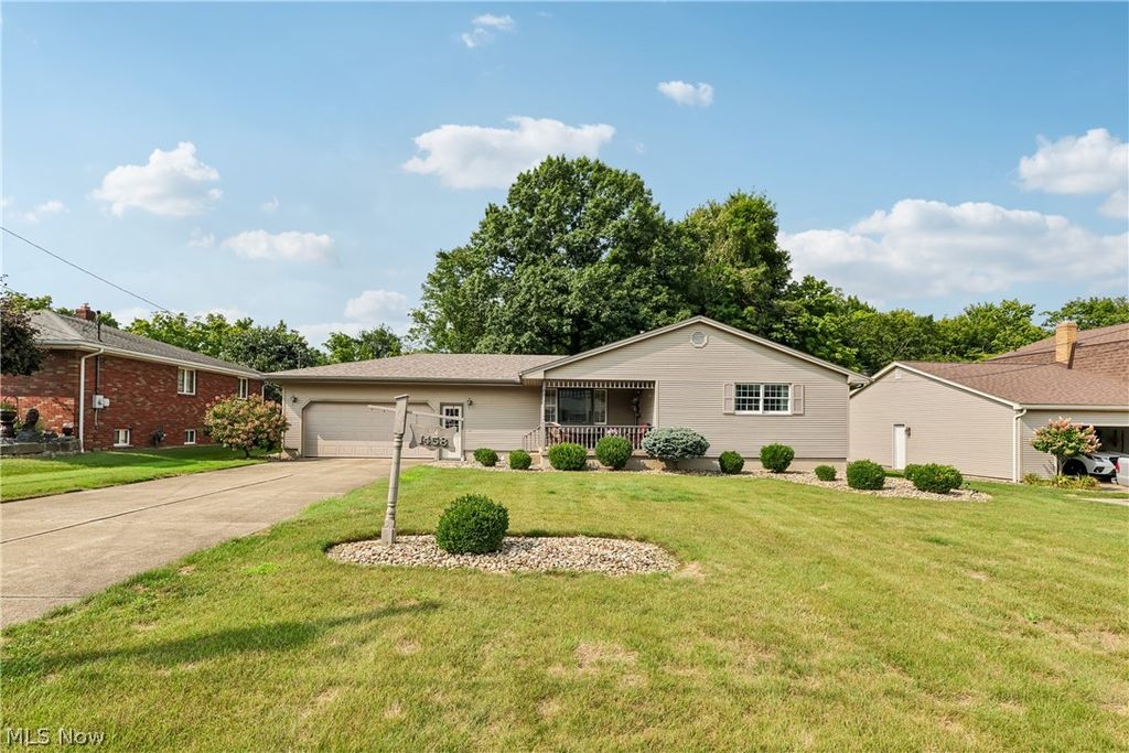 1458 Tamarisk Trail, Poland, OH 44514