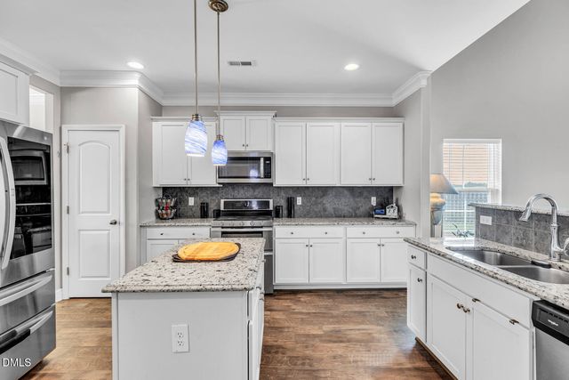 312 Loon Court, Graham, NC 27253
