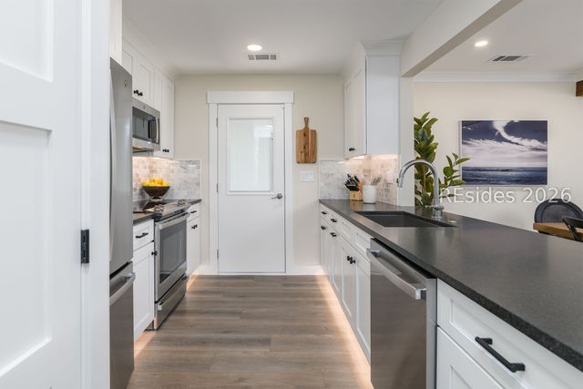 45 Queens Folly Rd Apt 672, Hilton Head Island, SC 29928