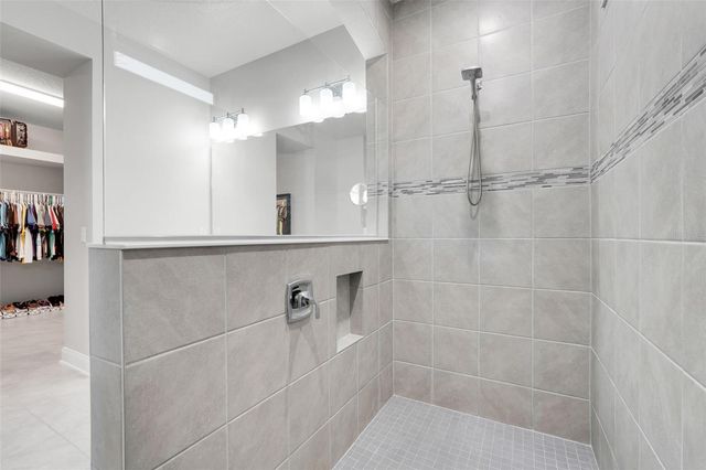 17106 HICKORY WIND DRIVE, Clermont, FL 34711