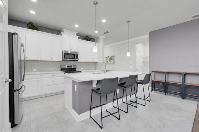 17106 HICKORY WIND DRIVE, Clermont, FL 34711