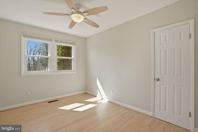 1800 GAYFIELDS DR, Silver Spring, MD 20906