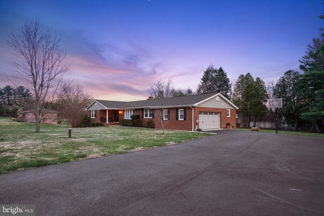 1800 GAYFIELDS DR, Silver Spring, MD 20906