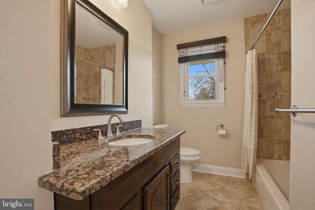 1800 GAYFIELDS DR, Silver Spring, MD 20906