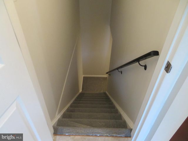 1800 GAYFIELDS DR, Silver Spring, MD 20906