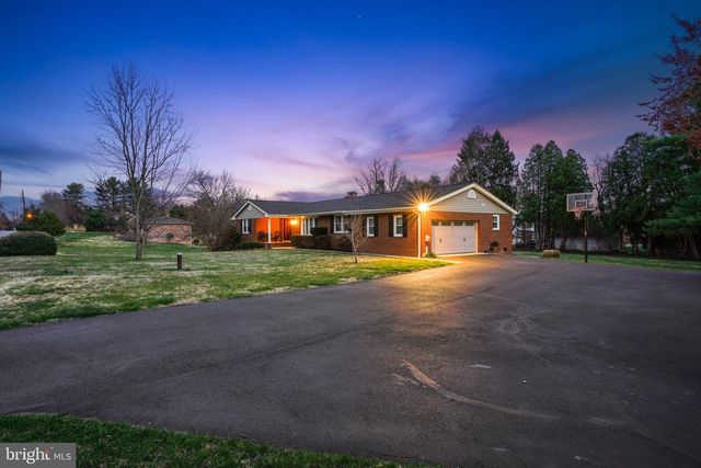 1800 GAYFIELDS DR, Silver Spring, MD 20906