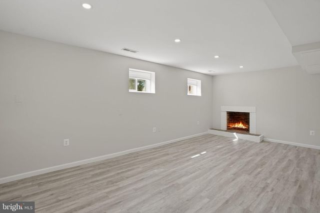 1800 GAYFIELDS DR, Silver Spring, MD 20906