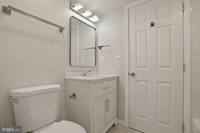 1800 GAYFIELDS DR, Silver Spring, MD 20906