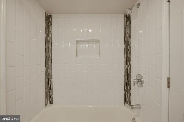 1800 GAYFIELDS DR, Silver Spring, MD 20906