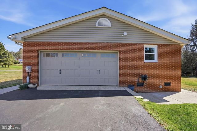 1800 GAYFIELDS DR, Silver Spring, MD 20906