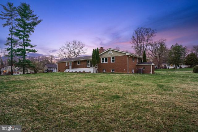 1800 GAYFIELDS DR, Silver Spring, MD 20906