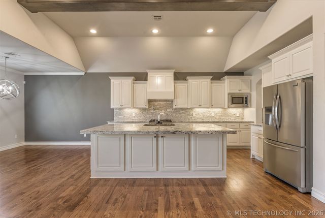 4008 W Union Street, Broken Arrow, OK 74011