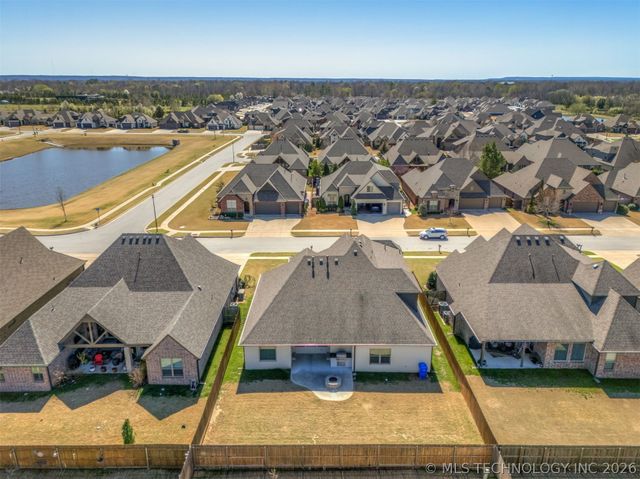 4008 W Union Street, Broken Arrow, OK 74011