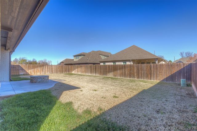 4008 W Union Street, Broken Arrow, OK 74011