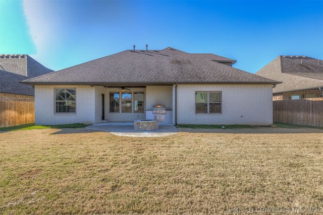 4008 W Union Street, Broken Arrow, OK 74011