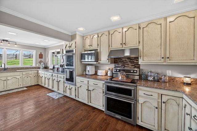 719 Monterey Hwy, Livingston, TN 38570