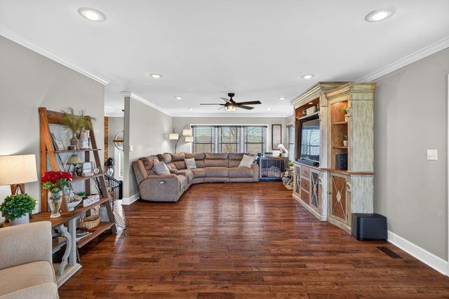 719 Monterey Hwy, Livingston, TN 38570