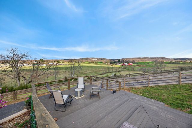 719 Monterey Hwy, Livingston, TN 38570