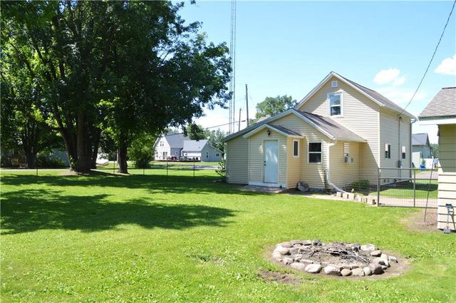 301 E Chetac Avenue, Birchwood, WI 54817