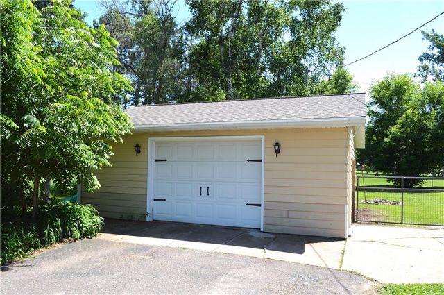 301 E Chetac Avenue, Birchwood, WI 54817