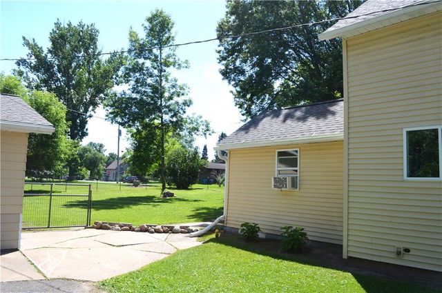 301 E Chetac Avenue, Birchwood, WI 54817