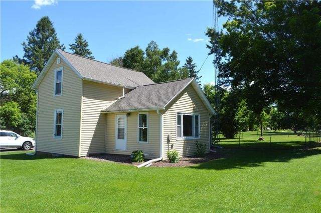 301 E Chetac Avenue, Birchwood, WI 54817