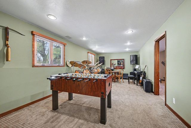 630 Tyrol Lane, Shakopee, MN 55379