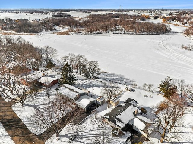 630 Tyrol Lane, Shakopee, MN 55379