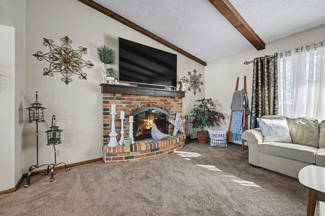 630 Tyrol Lane, Shakopee, MN 55379