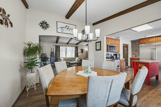 630 Tyrol Lane, Shakopee, MN 55379