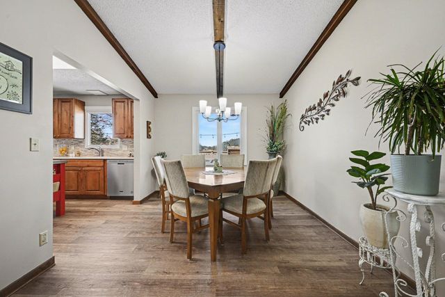 630 Tyrol Lane, Shakopee, MN 55379