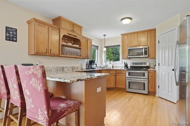 2303 Arciero Court, Howell, MI 48855