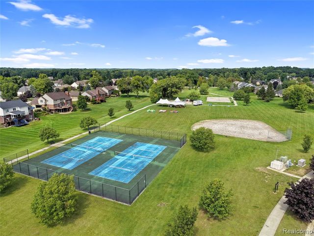 2303 Arciero Court, Howell, MI 48855