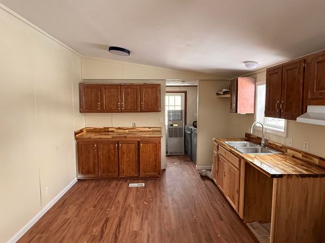 113 Railroad Street, Williamstown, VT 05649