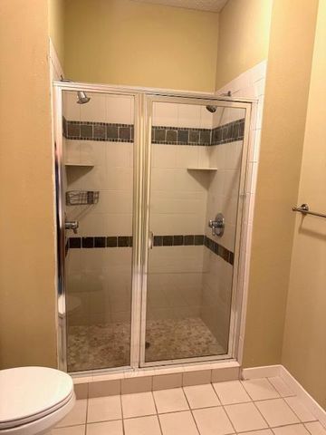 619 8th Street SE 409, Minneapolis, MN 55414