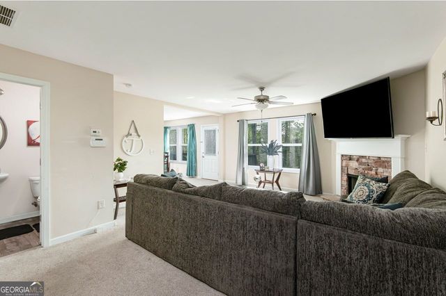 617 Arrowhead Drive, Dallas, GA 30132
